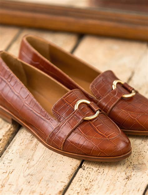 mocassins femme couleur cognac.